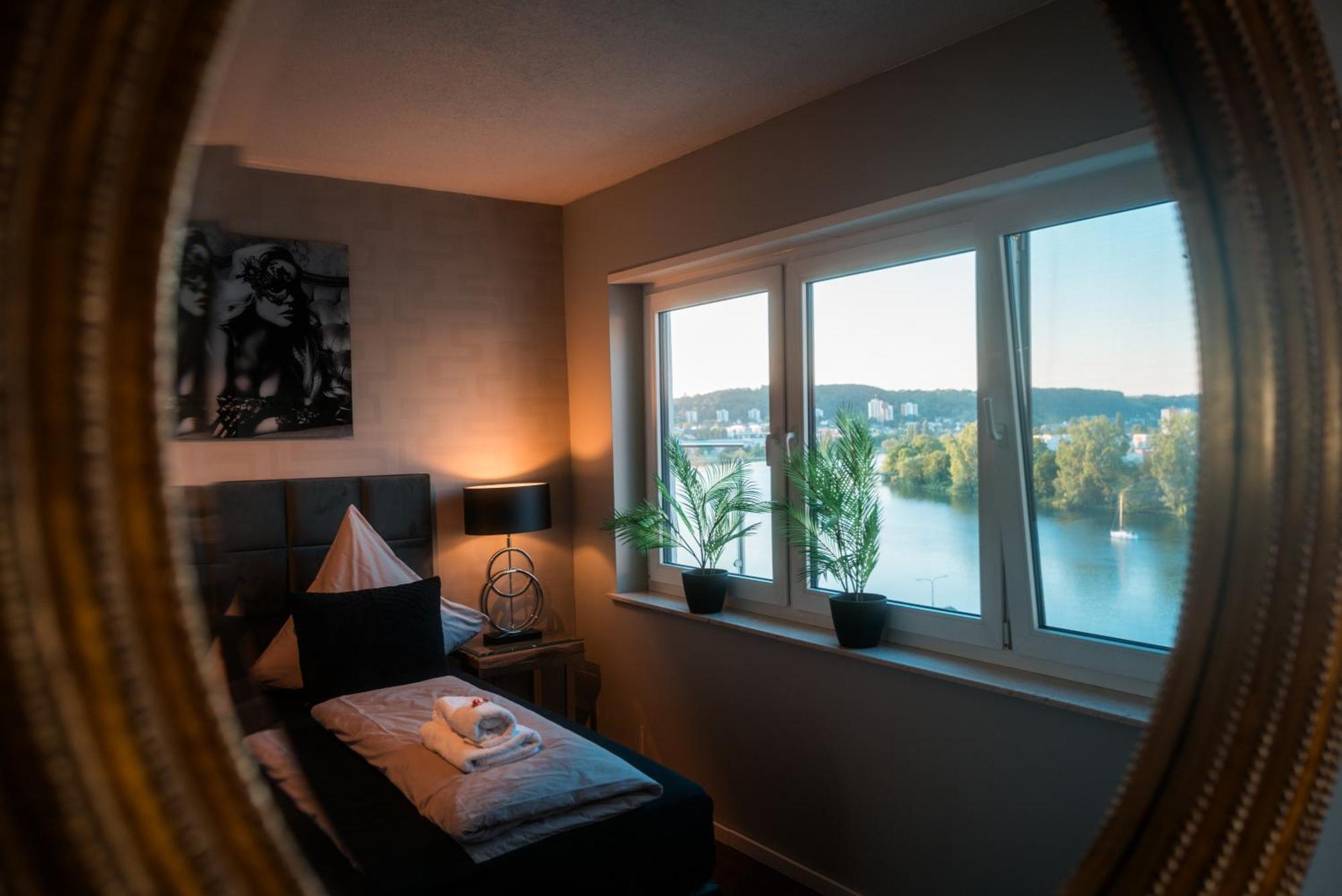 קובלנץ Penthouse Wohnung Mit Schoenem Moselblick In Metternich מראה חיצוני תמונה