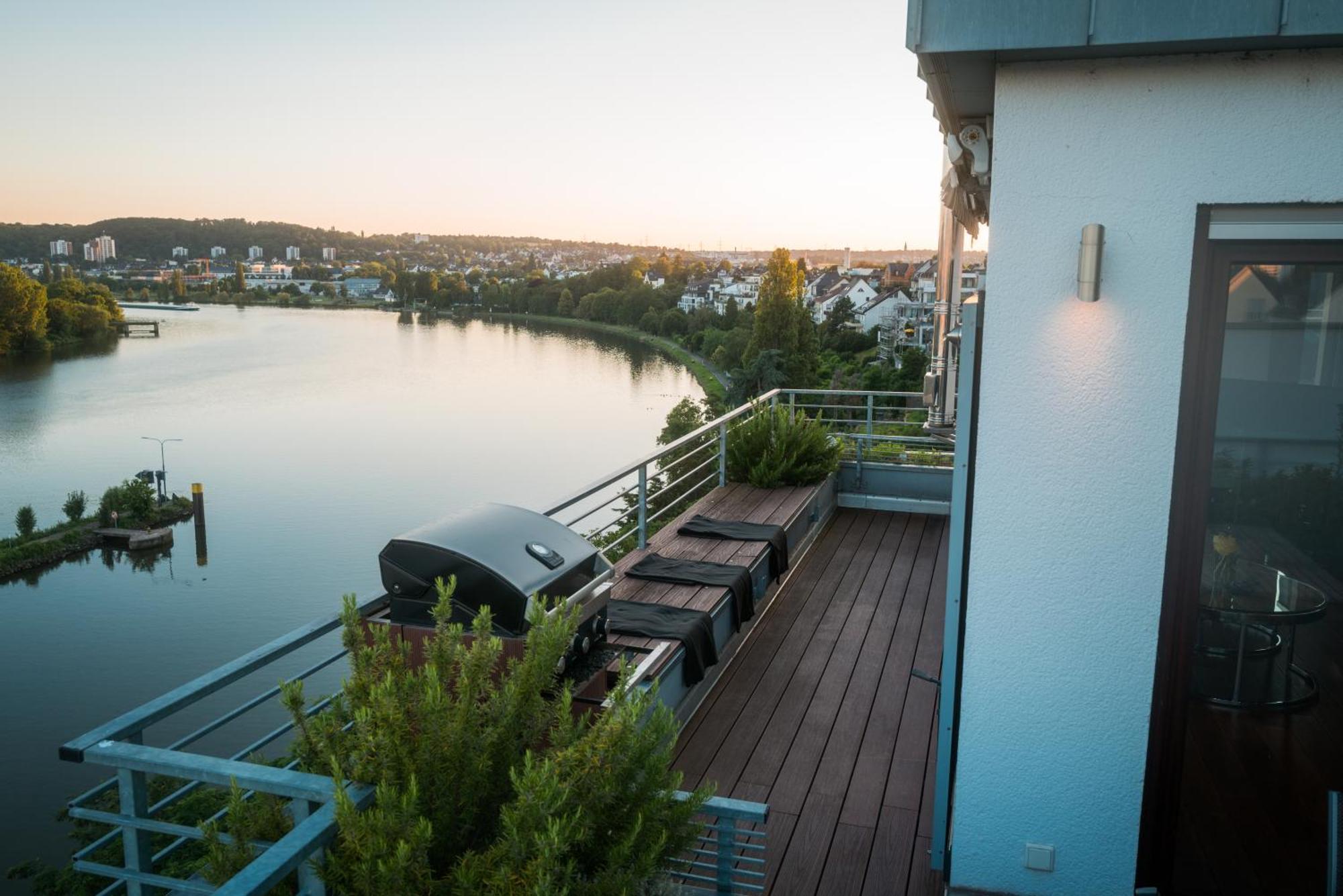 קובלנץ Penthouse Wohnung Mit Schoenem Moselblick In Metternich מראה חיצוני תמונה