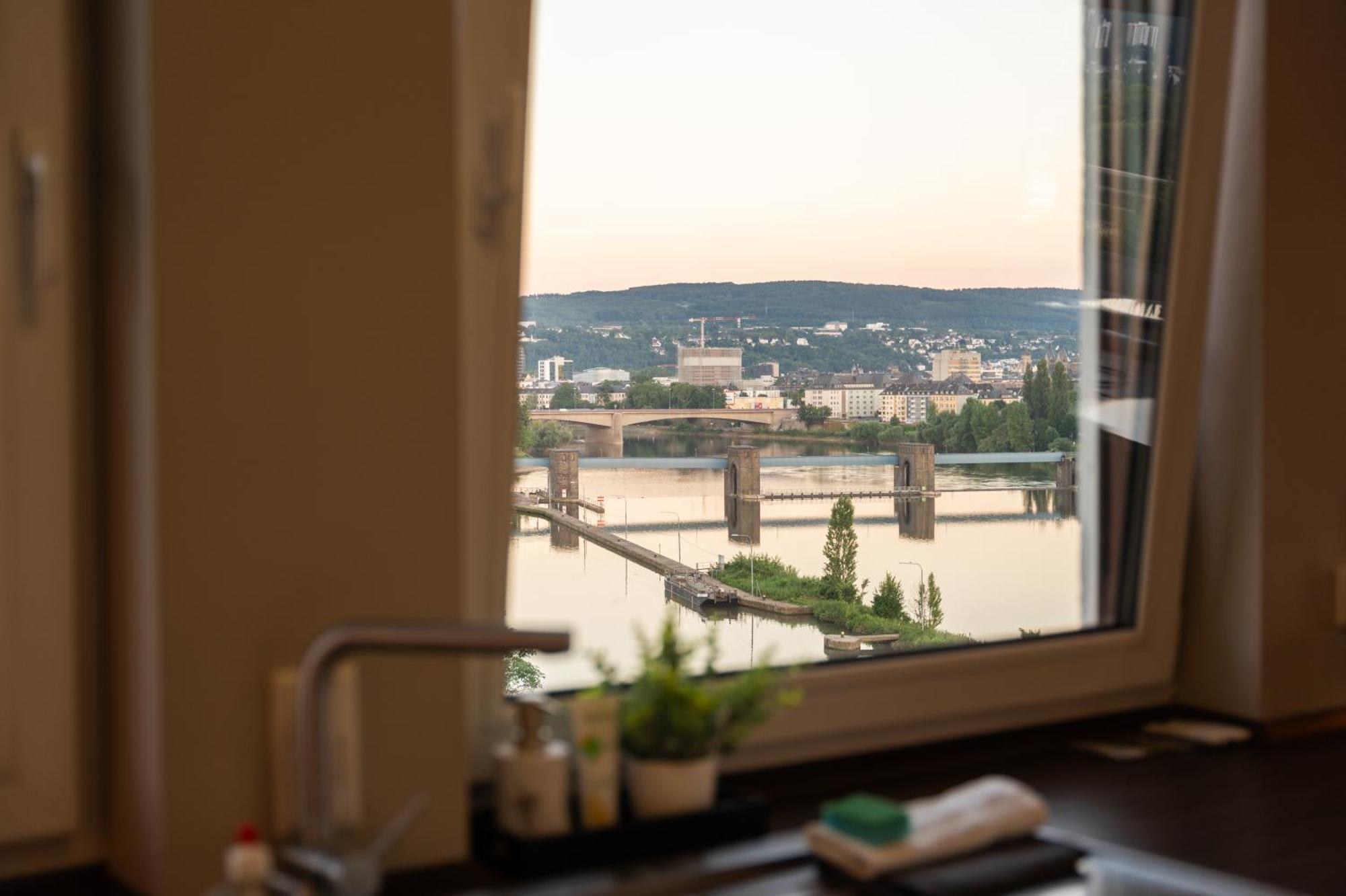 קובלנץ Penthouse Wohnung Mit Schoenem Moselblick In Metternich מראה חיצוני תמונה