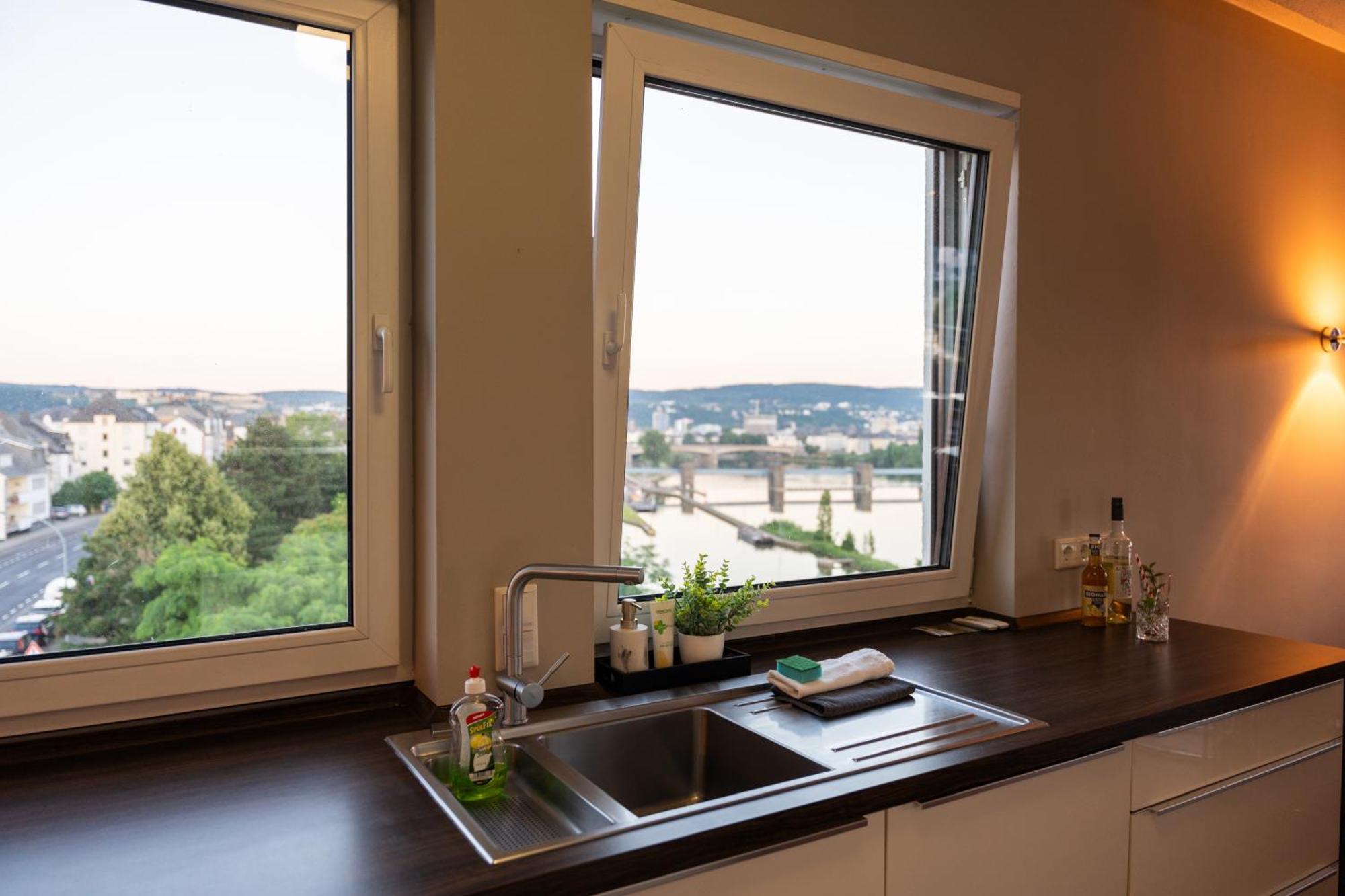 קובלנץ Penthouse Wohnung Mit Schoenem Moselblick In Metternich מראה חיצוני תמונה